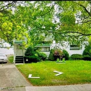 15913 Wingate Rd, Maple Heights, OH, 44137