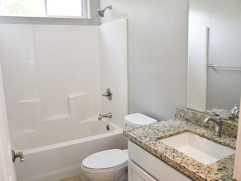 132 S Lime St — Photo 16