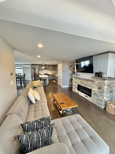6 Jeremy Dr #ID1467692P Photo 1