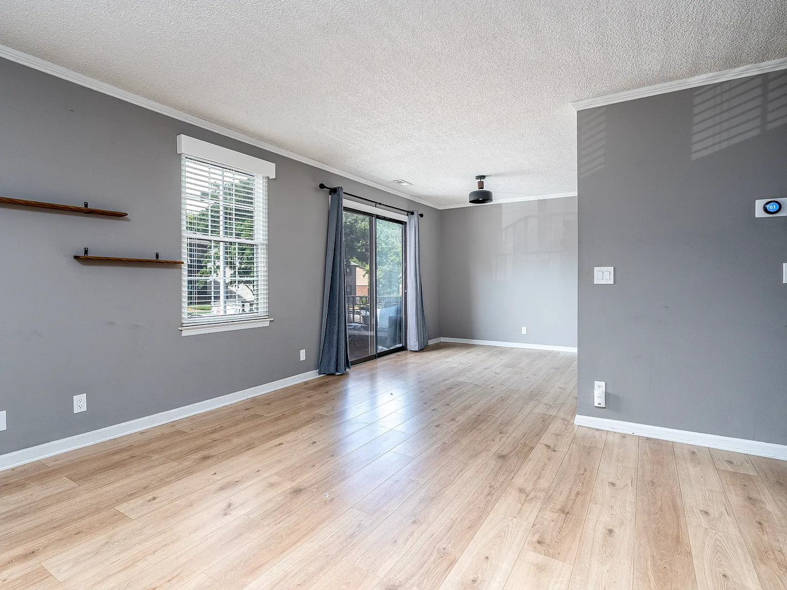 2 bed, 992 sqft, $1,750 — Photo 4