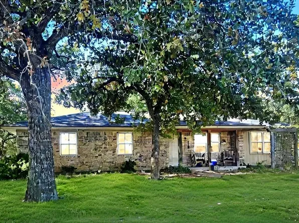 2297 Fm 1816, Bowie, TX 76230