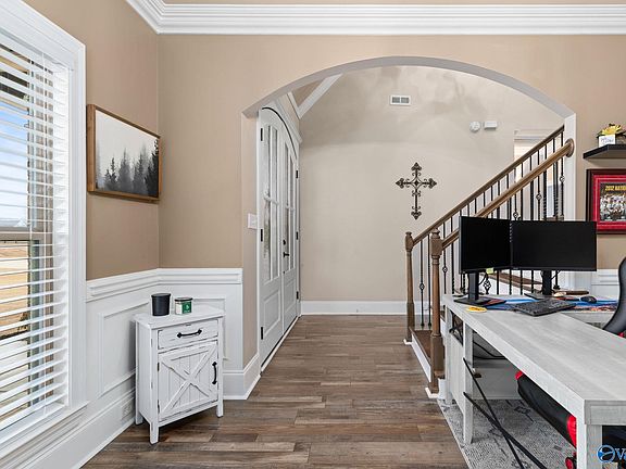 4th image of 25330 Sweet Springs Rd