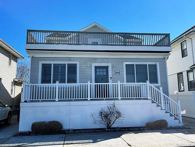 Building Photo - 128 Roosevelt Blvd