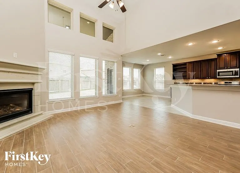 16827 W Whimbrel Cir — Photo 3