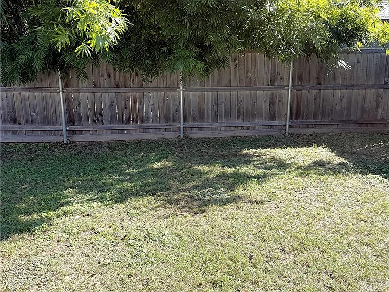 1804 Garden St #B — Photo 6