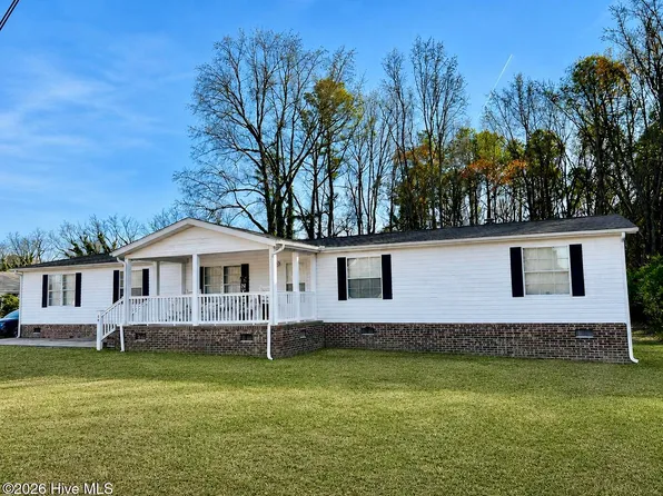 667 Fountain School Road, Battleboro, NC 27809