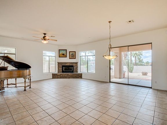 Kitchen to great room
