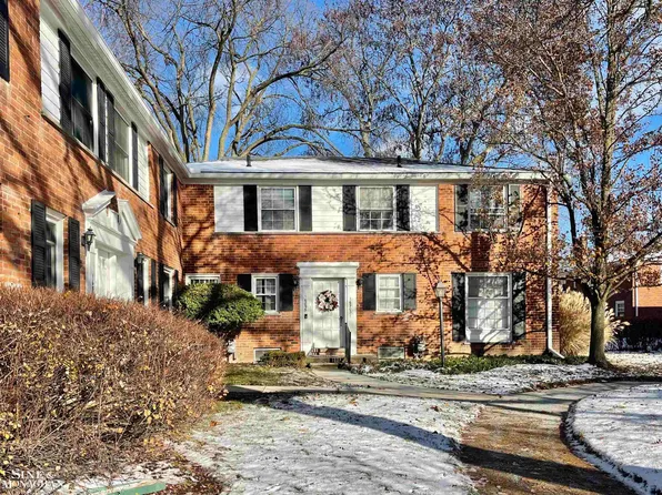 16895 Saint Paul St, Grosse Pointe, MI 48230