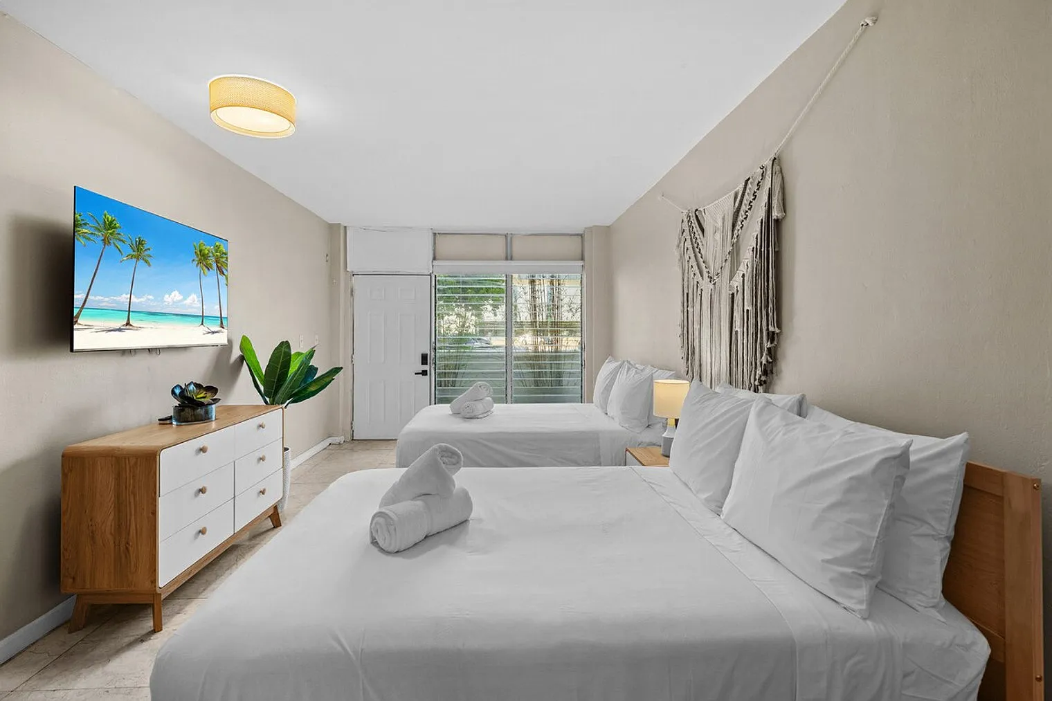 Studio, 1.0 bath, $5,497 — Photo 2