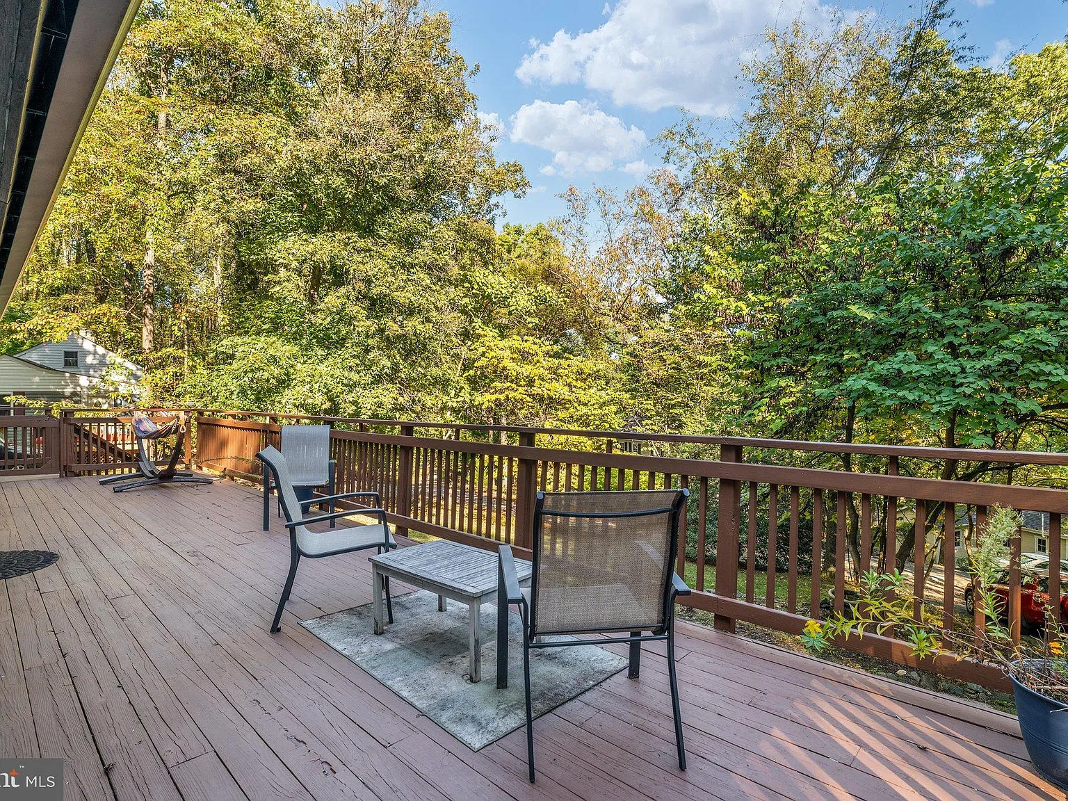 3 bed, 3.0 bath, 1600 sqft, $3,500 — Photo 4