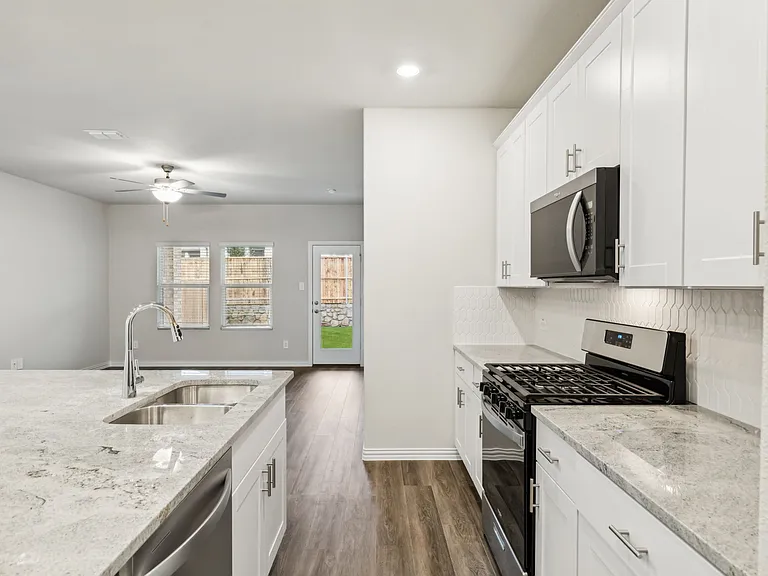5110 Bonanza Ln — Photo 4
