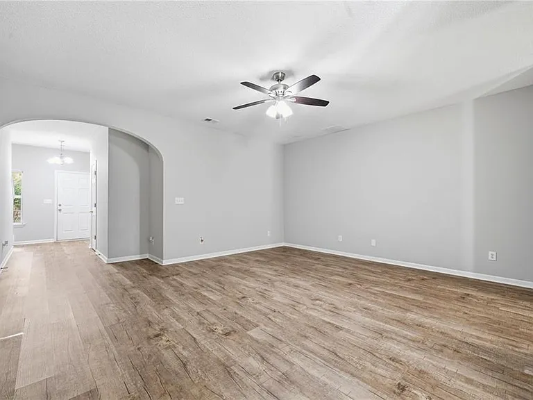 5682 Lawley Dr — Photo 8