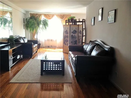 Sold by Douglas Elliman | media 10