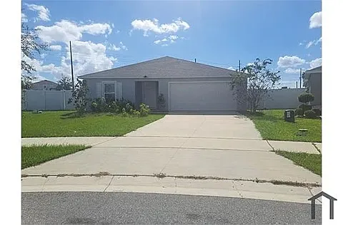 336 Towns Cir Photo 1
