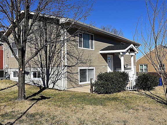 2nd image of 609 Kingston Dr