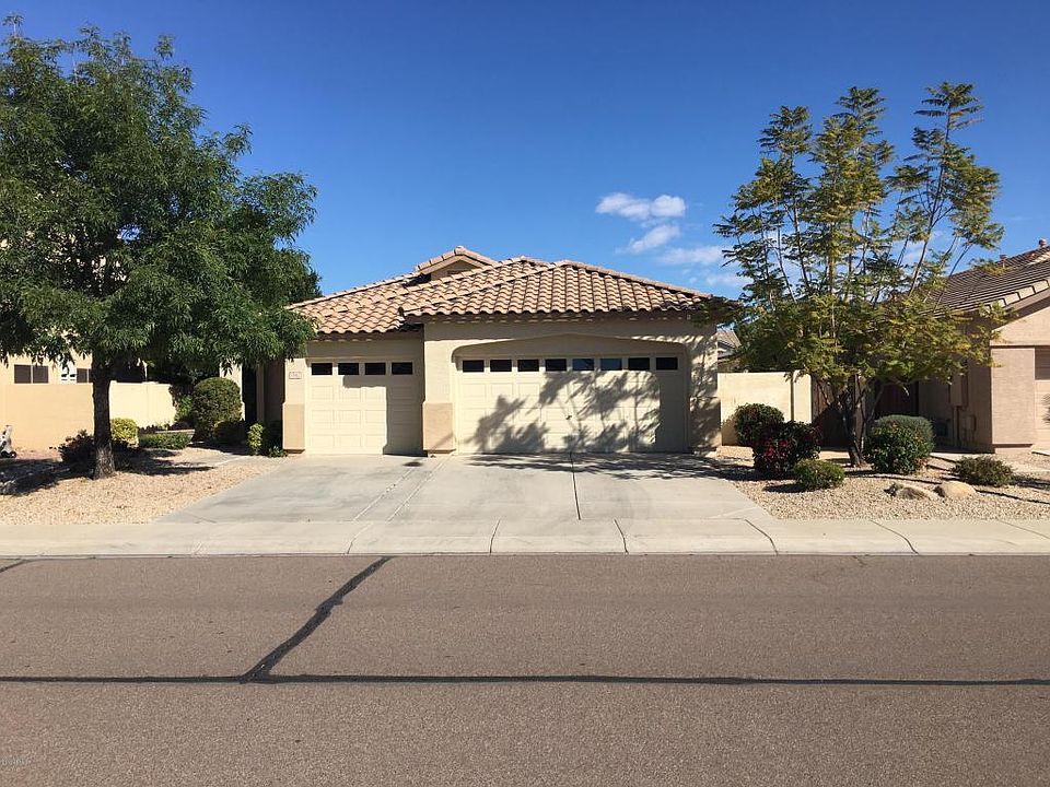 1st image of 7662 W Louise Dr