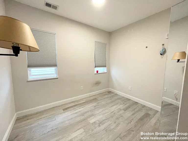 113 Hillside St #3 — Photo 9