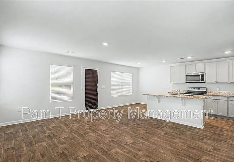 140 Birch Cir — Photo 5