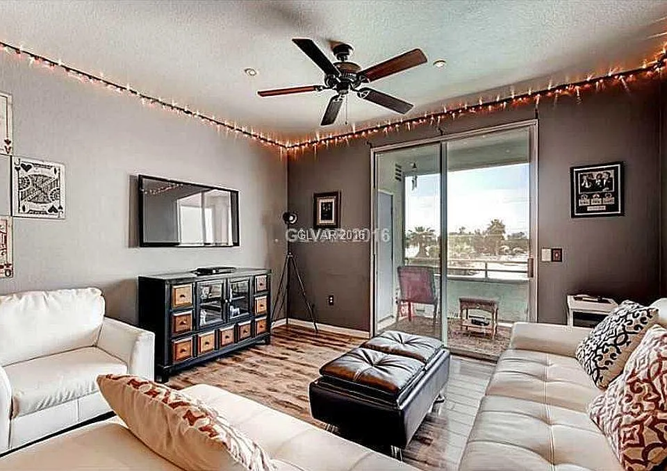1405 S Nellis Blvd #2068