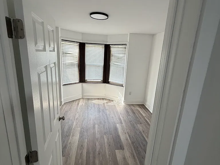 2319 Cumberland Ave #1 — Photo 9
