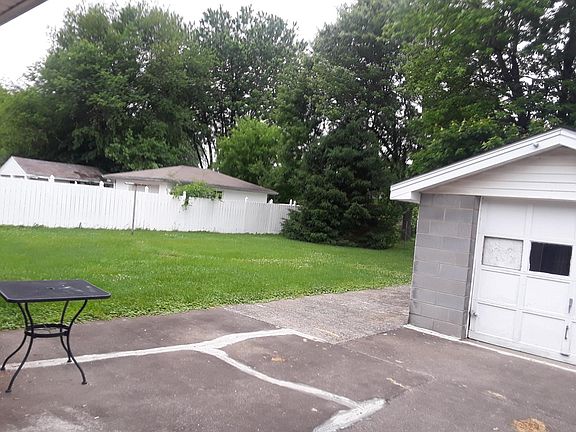 Backyard , 1 car garage