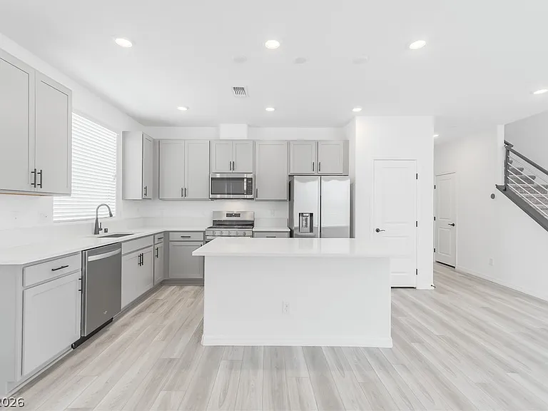6017 Fennerwick Ave — Photo 9
