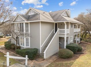 2821 Edridge Ct APT 102, Raleigh, NC 27612