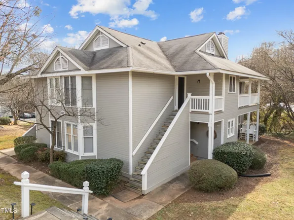 2821 Edridge Ct APT 102, Raleigh, NC 27612