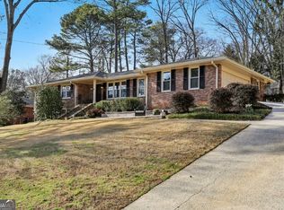 2736 Hunting Hill Ln, Decatur, GA 30033