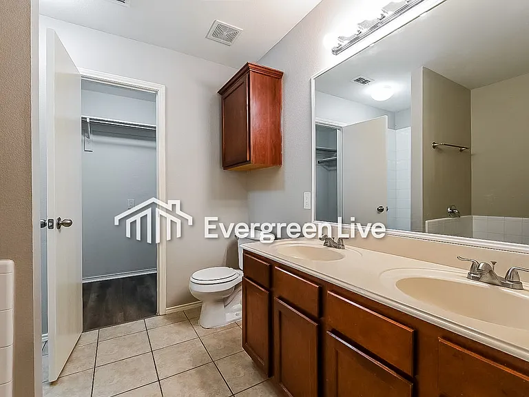 6624 Jollyn Ct — Photo 19