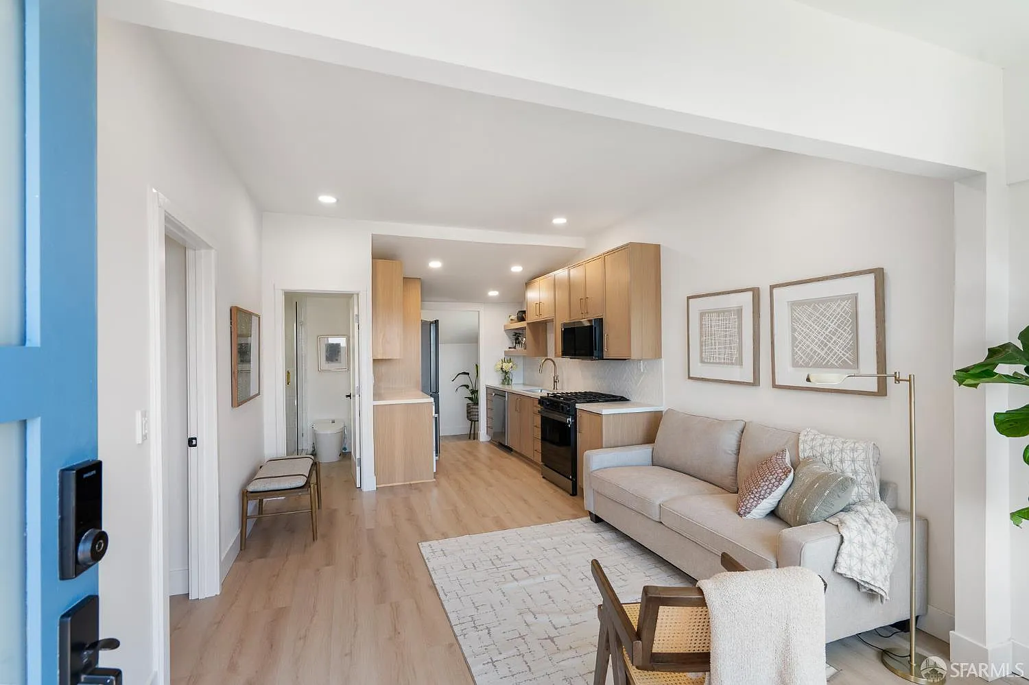 726 Joost Ave - Photo 6
