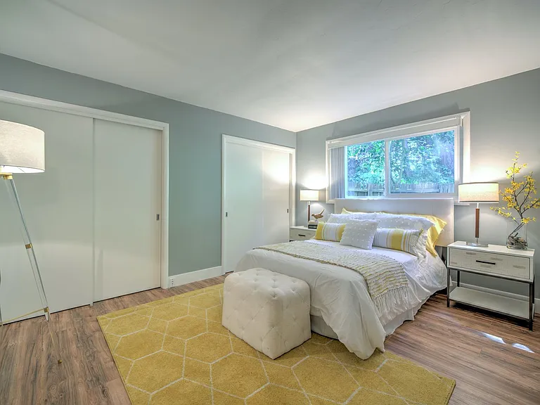 2-10 Shelley Drive — Photo 8