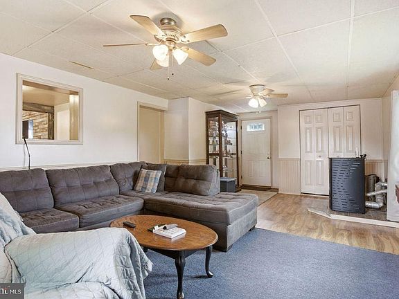 2nd image of 116 Howard Ave