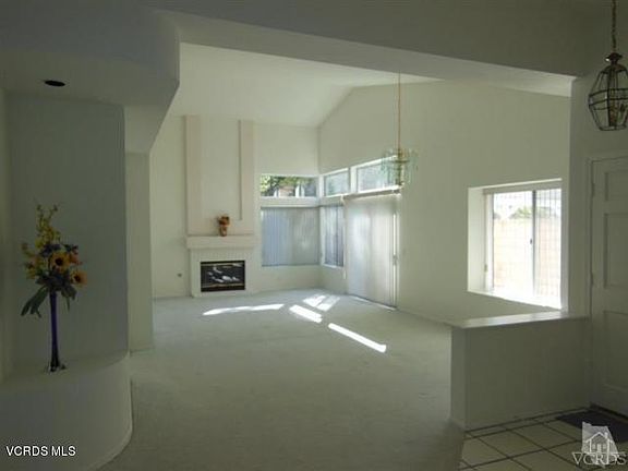 3rd image of 674 Twin Peaks St