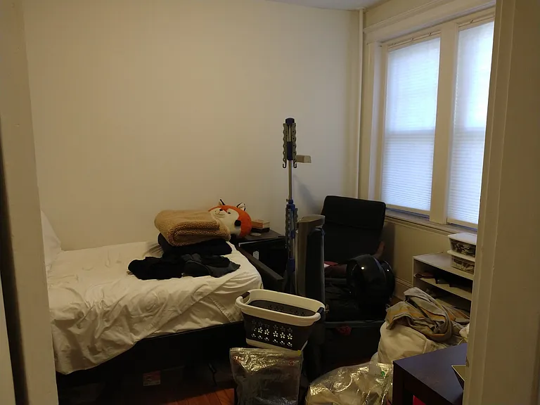 78 Glenville Ave #10 — Photo 5