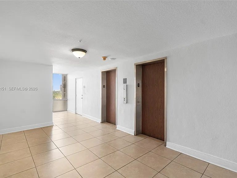 2350 NE 135th St #1202 — Photo 27