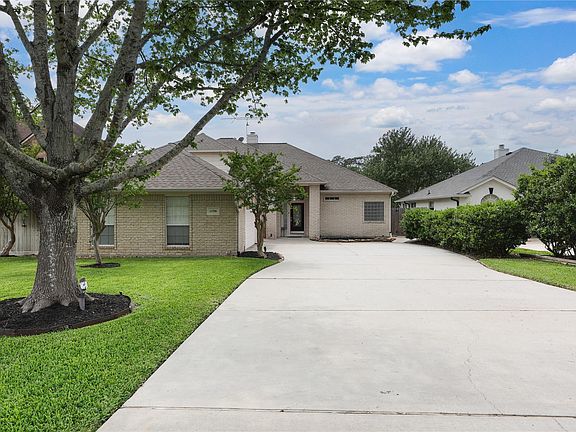 4th image of 12516 Lake Vista Dr