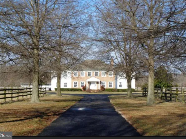 26694 Pemberton Dr, Salisbury, MD 21801