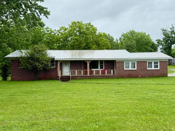 168 Willingham St, Rainsville, AL 35986