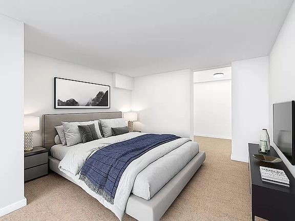 5th image of 184 Thompson St APT 5K