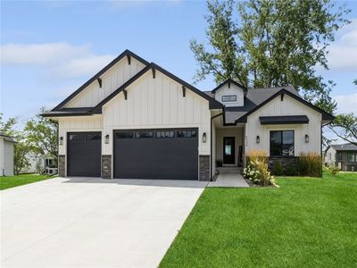 5008 153rd St, Urbandale, IA, 50323