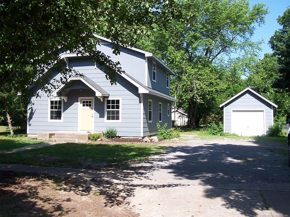 1st image of 112 N Coo Y Yah St