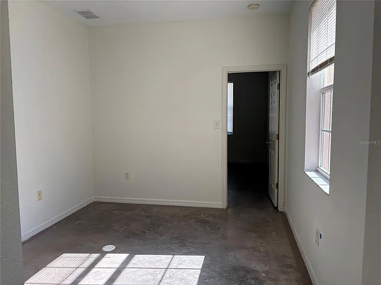 3429 Parkridge Cir #19-103 — Photo 22