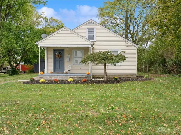 125 W Clark St, North Hampton, OH 45349