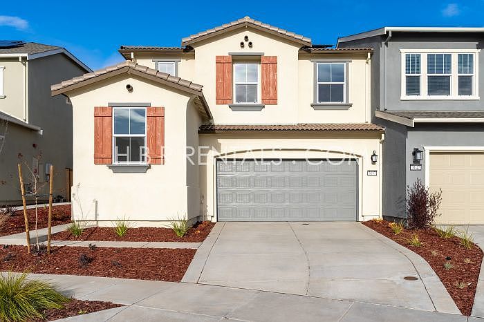 1st image of 3157 Mandolin Dr
