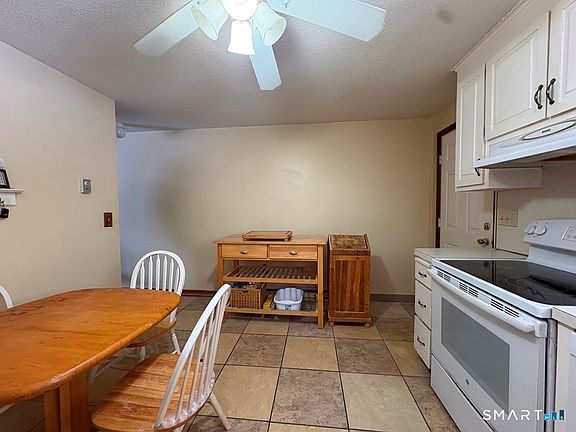 5th image of 2 Branch Road APT 5A