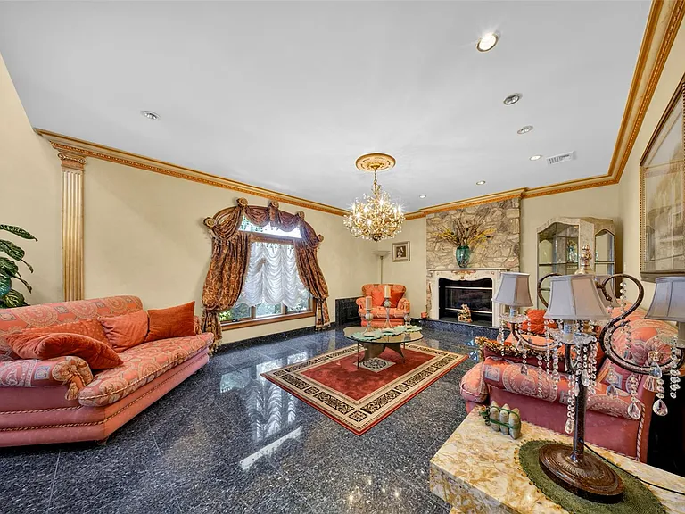 16225 Cryders Ln — Photo 27