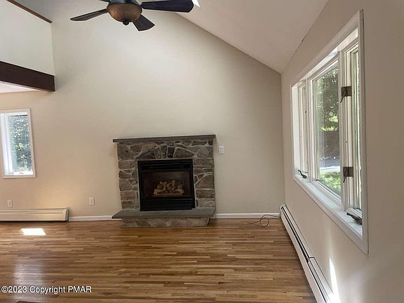 5th image of 3426 Canterbury Cir