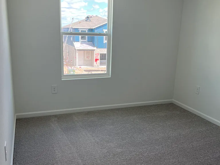 2170 Lasso Loop — Photo 24