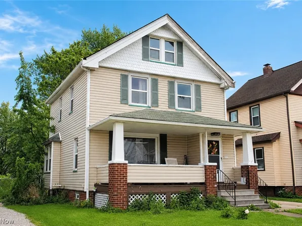 2027 Bunts Rd, Lakewood, OH 44107